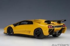 1:18 Lamborghini Diablo SV-R Superfly Yellow 1996 - Autoart