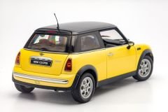 1:18 Mini Cooper R50 Yellow 2001 74824 - Autoart