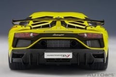 1:18 Lamborghini Aventador SVJ Giallo Tenerife - Autoart