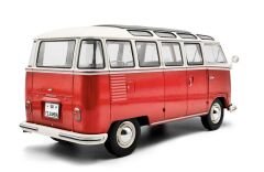 1:18 Volkswagen Samba T1 1961 Red - Solido
