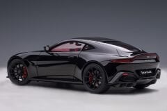 1:18 Aston Martin Vantage 2019 Jet Black 70275 - Autoart