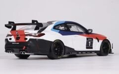 1:18 BMW M4 GT4 Presentation M Colour OT1228 - OTTO Mobile