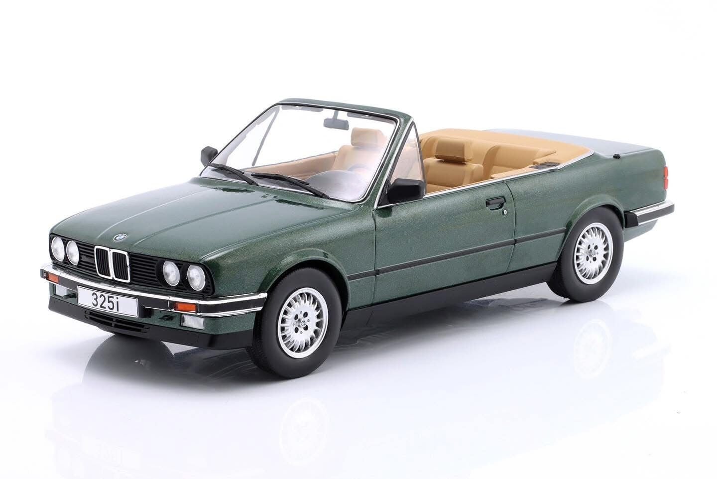 1:18 BMW 325i E30 Cabriolet Green Met 1985 - MCG