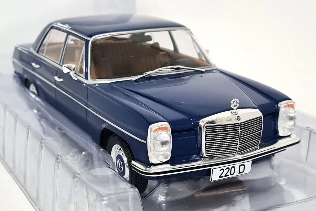 1:18 Mercedes-Benz 200D W115 Dark Blue 1968 - MCG