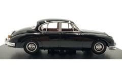 1:18 Daimler 250 V8 RHD Black 1962 - KK Scale