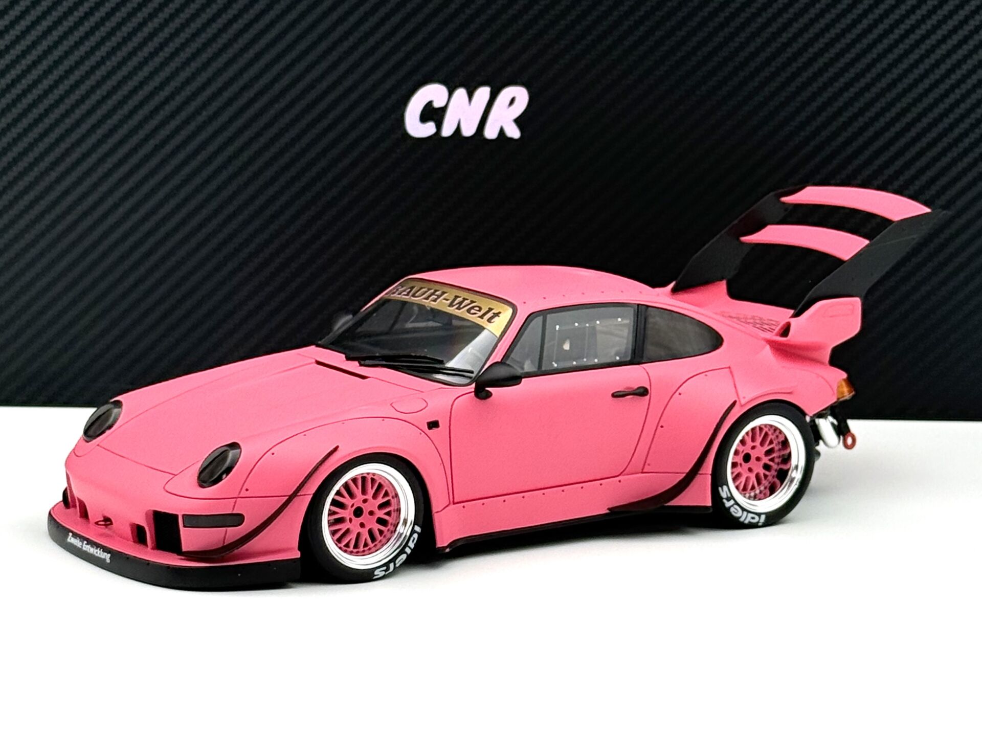 1:18 Porsche 911 993 RWB Rotana Pink KJ020 - GT Spirit