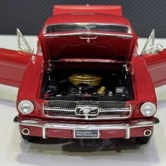 1:18 Ford Mustang 2+2 Coupe Popular Mechanics 1965 - ERTL Authentics