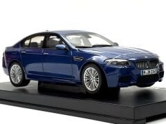 1:18 BMW M5 F10 Monte Carlo Blue 2012 - Paragon