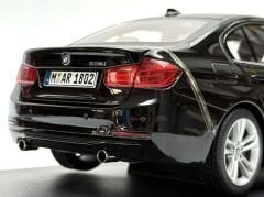 1:18 BMW 335i F30 Saphire Black 2012 - Paragon