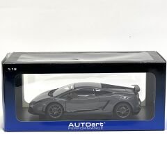 1:18 Lamborghini Gallardo LP570-4 Superleggera 74657 - Autoart