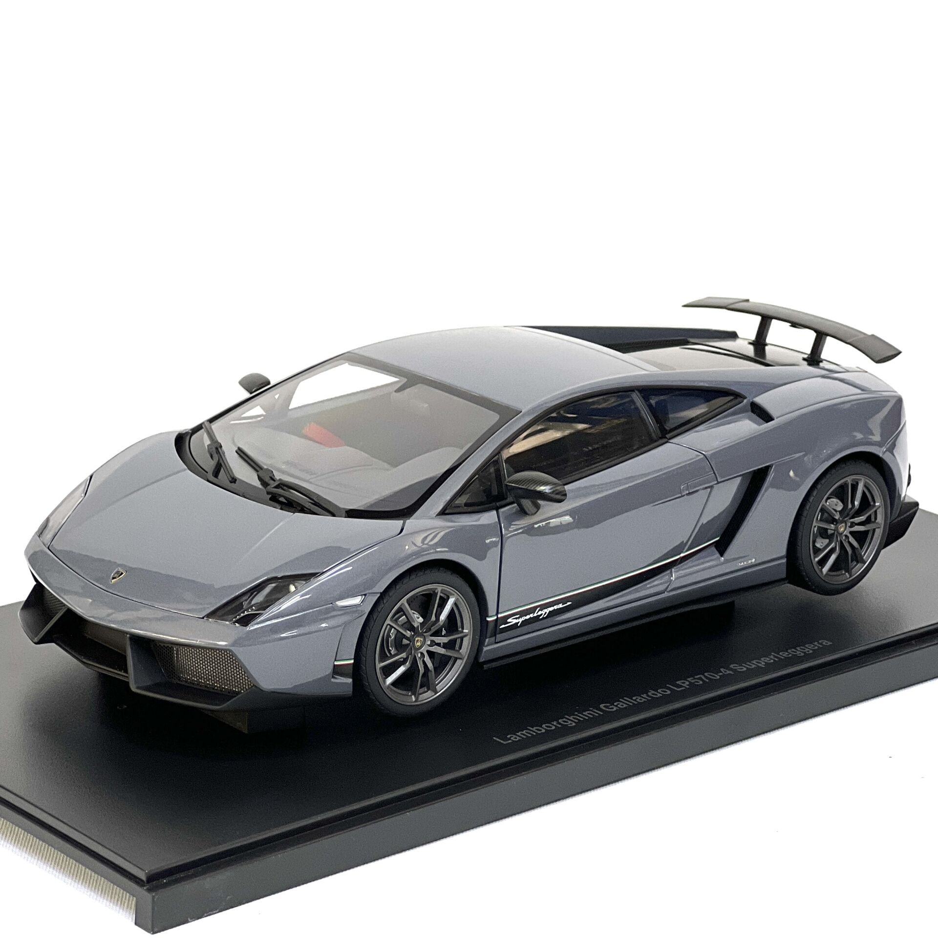 1:18 Lamborghini Gallardo LP570-4 Superleggera 74657 - Autoart