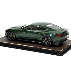 1:18 Aston Martin Vanquish Coupe Full Open - Fronti Art