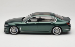1:18 BMW 7 Series B7 G12 2023 Green GT942 - GT Spirit