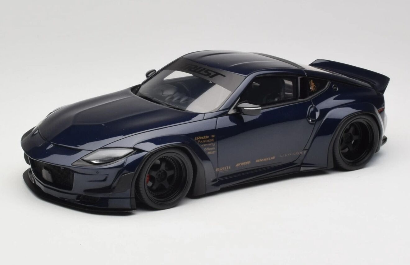1:18 Nissan 400Z Pandem Midnight Blue GT494 - GT Spirit