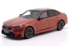 1:18 BMW M5 G90 Pebble Beach 2025 GT966 - GT Spirit