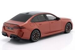 1:18 BMW M5 G90 Pebble Beach 2025 GT966 - GT Spirit