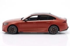1:18 BMW M5 G90 Pebble Beach 2025 GT966 - GT Spirit