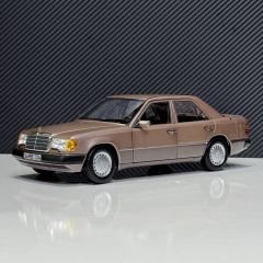 1:18 Mercedes-Benz 230E W124 1989 Rosewood - Norev