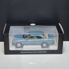 1:18 Mercedes-Benz 230E W124 1989 Beryll Green - Norev