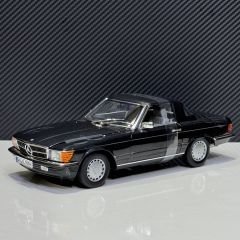 1:18 Mercedes-Benz 300SL R107 Black 1985 - Norev