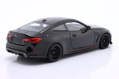 1:18 BMW M4 CSL G82 Black 2022 - Minichamps