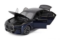 1:18 BMW i7 M70 G70 Blue Metallic 2024 - Minichamps