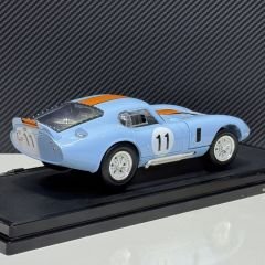 1:18 Shelby Cobra Daytona Coupe 1965 Gulf - Road Signature