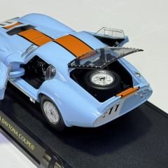 1:18 Shelby Cobra Daytona Coupe 1965 Gulf - Road Signature
