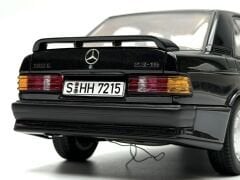 1:18 Mercedes-Benz 190E 2.3-16V 1986 Blue Black W201 - Autoart