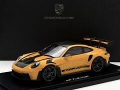 1:18 Porsche 911 992 GT3 RS Coupe 2022 Yellow/Black - Spark