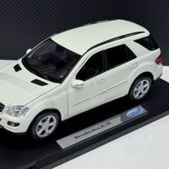 1:18 Mercedes-Benz ML350 Beyaz - Welly