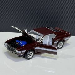 1:18 Ford Shelby GT-500 1969 - Auto World American Muscle