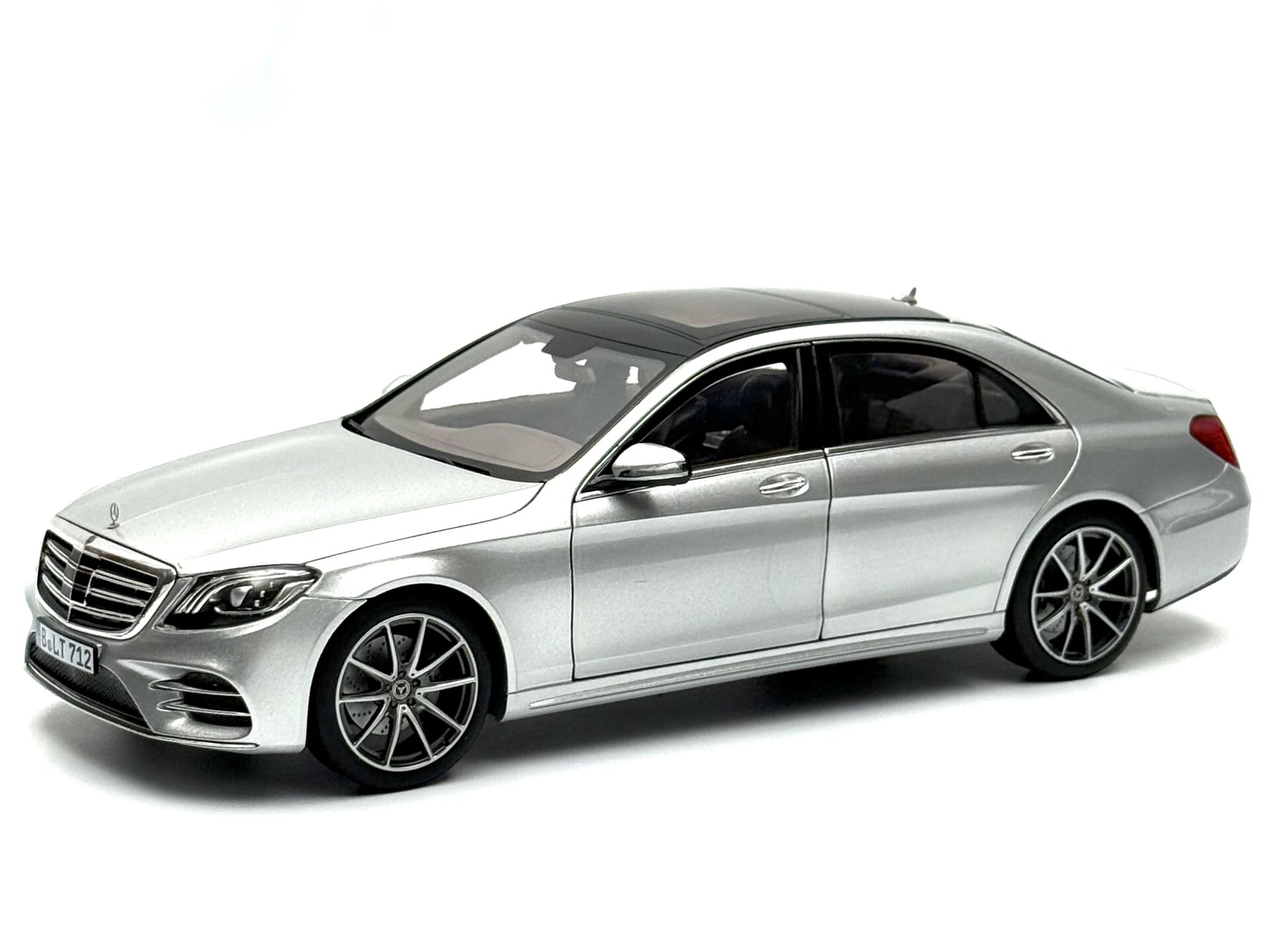 1:18 Mercedes-Benz S Class W222 Facelift MOPF Silver - Norev Dealer