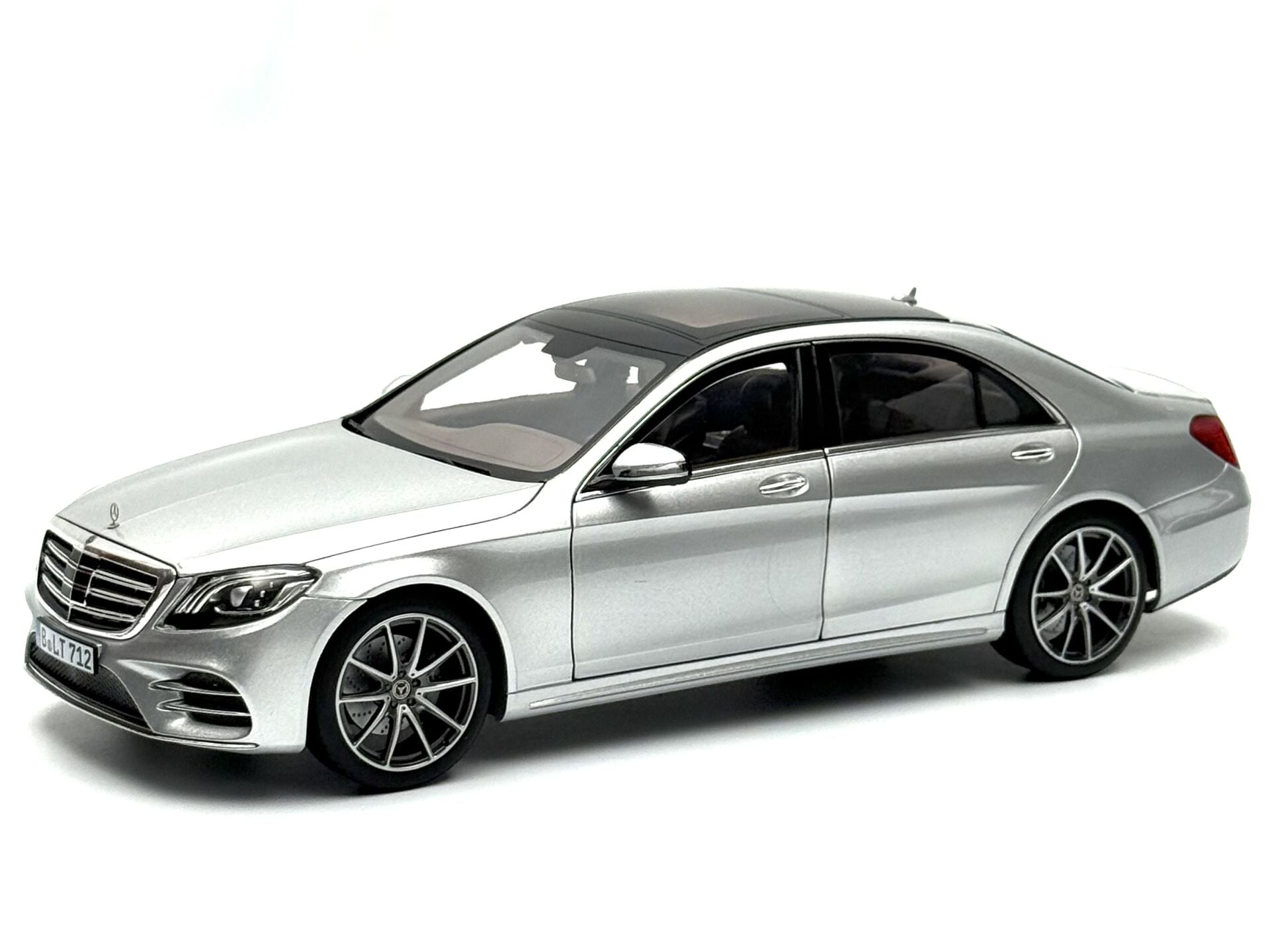1:18 Mercedes-Benz S Class W222 Facelift MOPF Silver - Norev Dealer