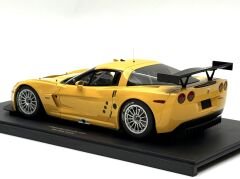1:18 Chevrolet Corvette C6-R Plain Body Version 80551 - Autoart