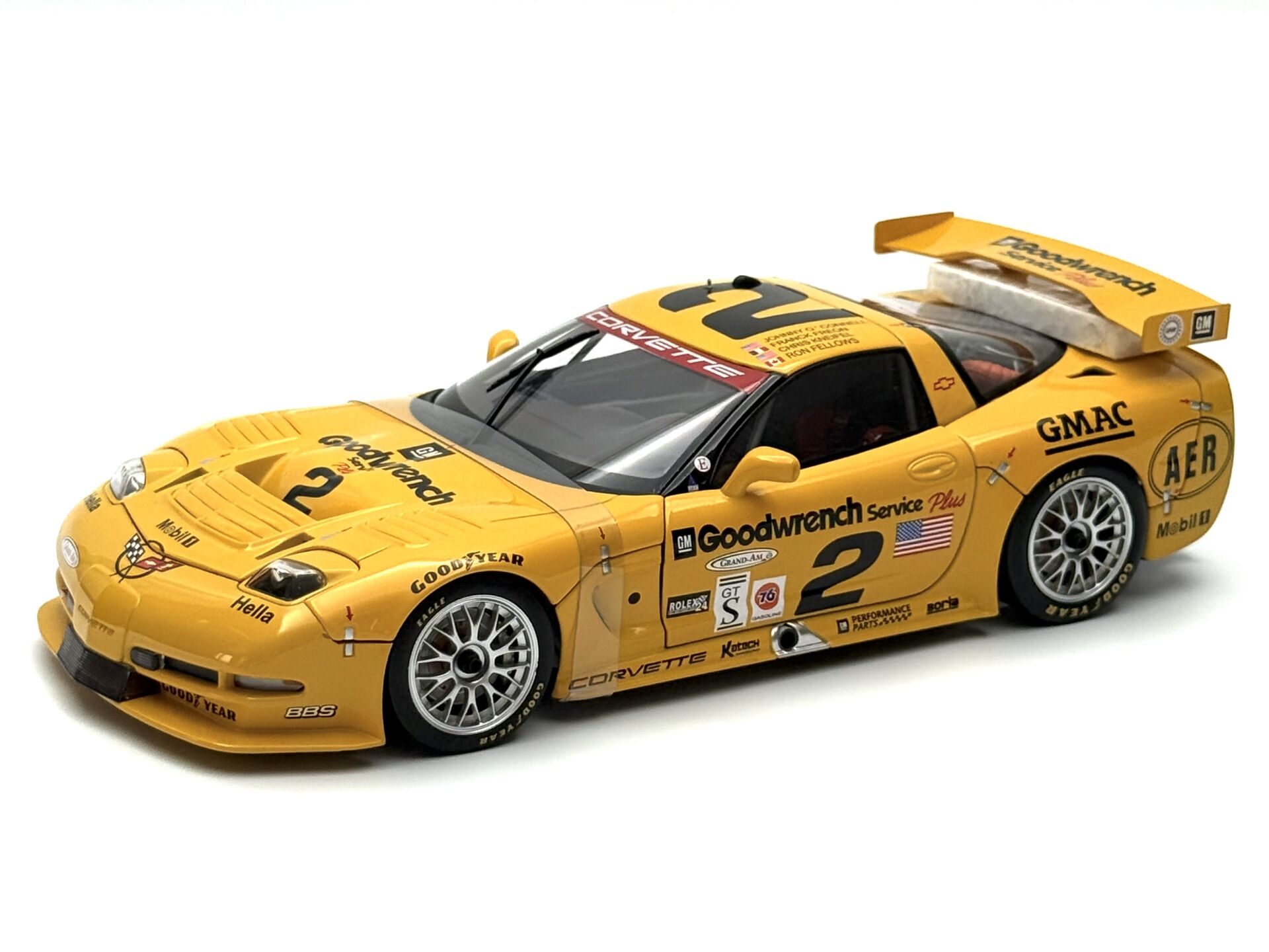 1:18 Corvette C5-R 2001 Daytona Class Winner #2 80106 - Autoart