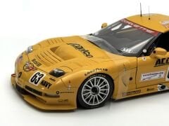 1:18 Corvette C5-R 2002 Le Mans GTS Winner #63 80205 - Autoart