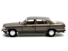 1:18 Mercedes-Benz 560 SEL W126 Impala Brown - Norev