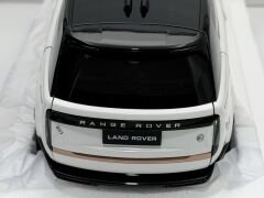 1:18 Land Rover Range Rover Discovery SV 2022 White - LCD