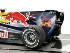 1:18 Red Bull Racing RB6 Sebastian Vettel Brazilian GP Winner - Minichamps