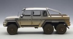 1:18 Mercedes-Benz G63 AMG 6x6 2013 Muddy - Autoart Signature