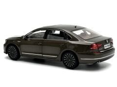 1:18 Volkswagen New Passat 380 TSI Kahverengi - Paudi