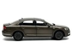 1:18 Volkswagen New Passat 380 TSI Kahverengi - Paudi