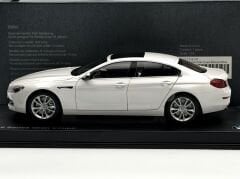 1:18 BMW 650i Gran Coupe F06 Mineral White 2012 - Paragon Model