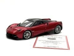 1:18 Pagani Huayra Red Met Black 2012 Diecast 78268 - Autoart