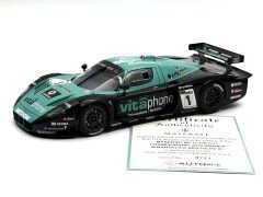 1:18 Maserati MC 12 FIA GT1 Championship 2010 Winner  - Autoart