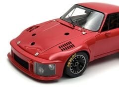 1:18 Porsche 935 Turbo Client Red 1977 - Exoto Racing Legends