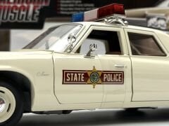 1:18 Dodge Monaco Illinois State Police 1974 - Auto World
