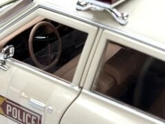 1:18 Dodge Monaco Illinois State Police 1974 - Auto World