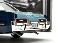 1:18 Dodge Monaco Massachusetts State Police 1974 - Auto World